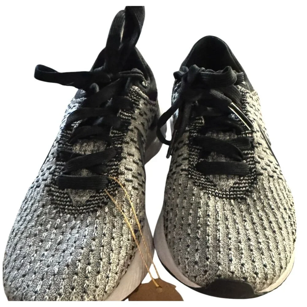 Nike React Infinity Run‎ Flyknit Black/White Running Shoes Women's Size 6.5